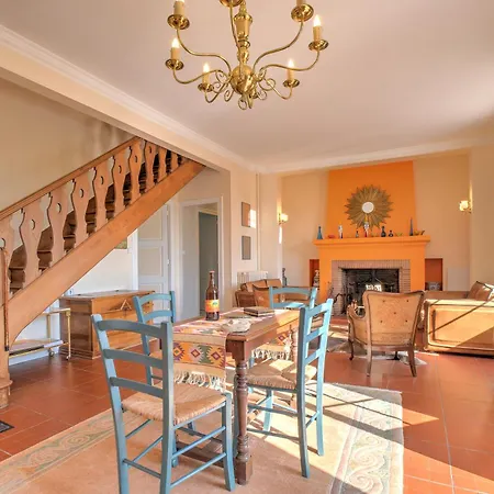 Semesterbostad Le Puy Bellevue *